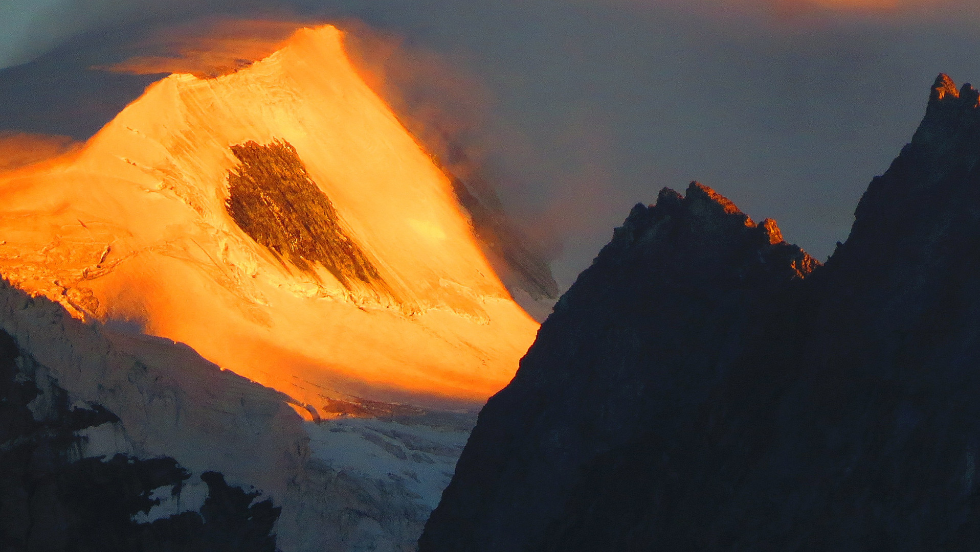 La Serpentine, Wallis