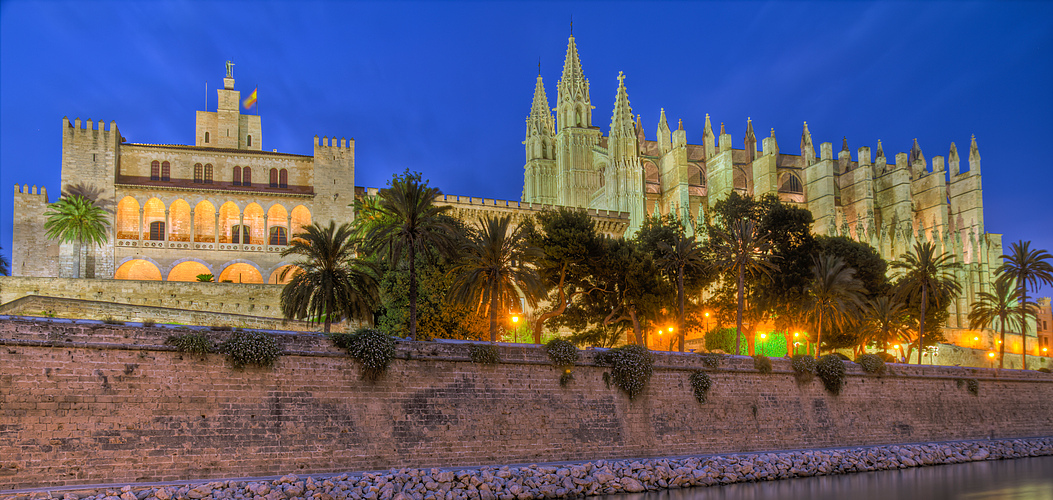 La Seu zur blauen Stunde