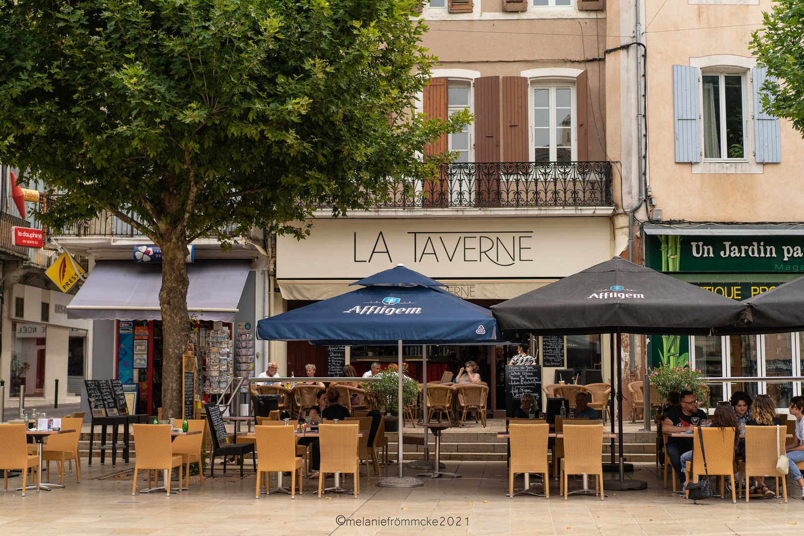 La Taverne