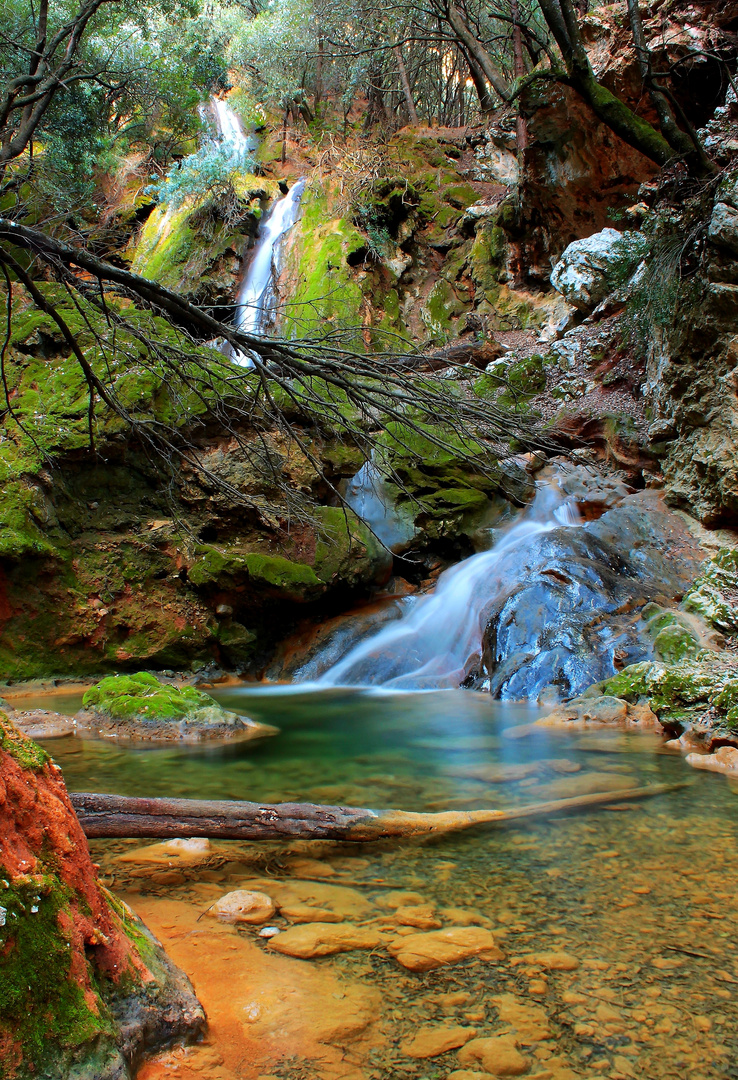 La tercera de la miniserie del torrent de Coanegra, en el Freu. Tramuntana, Mallorca.