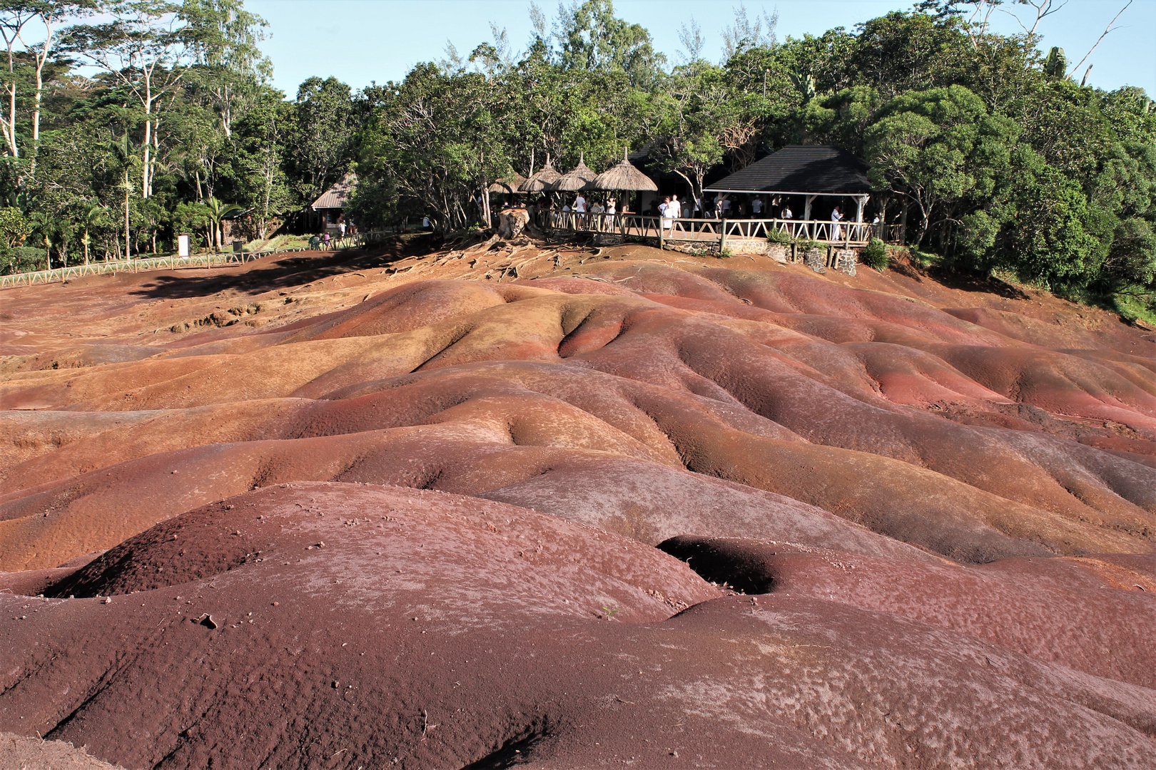 La terre de 7 couleurs (Mauritius)