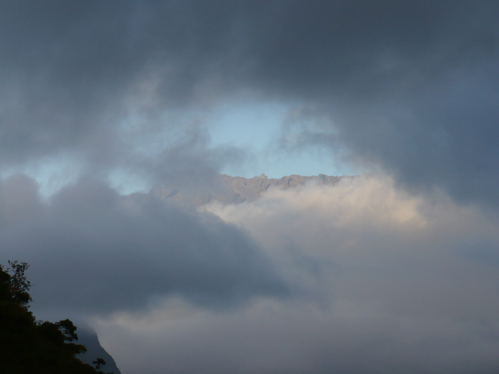 la téte dans les nuages à la réunion