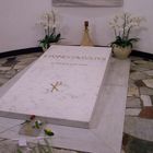 La tombe de Jean paul II au Vatican de rome