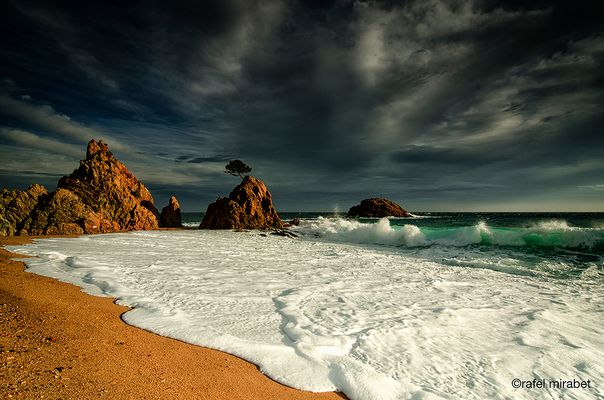 la tormenta se va...(the storm is gone..)