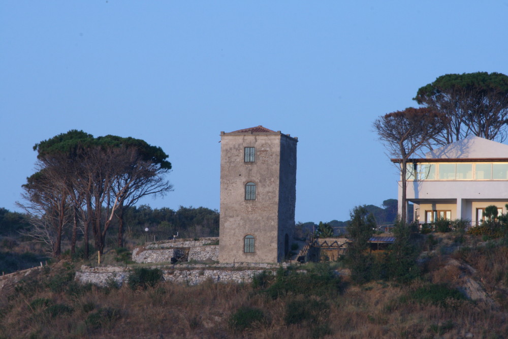 LA TORRE DI AVVISTAMENTI