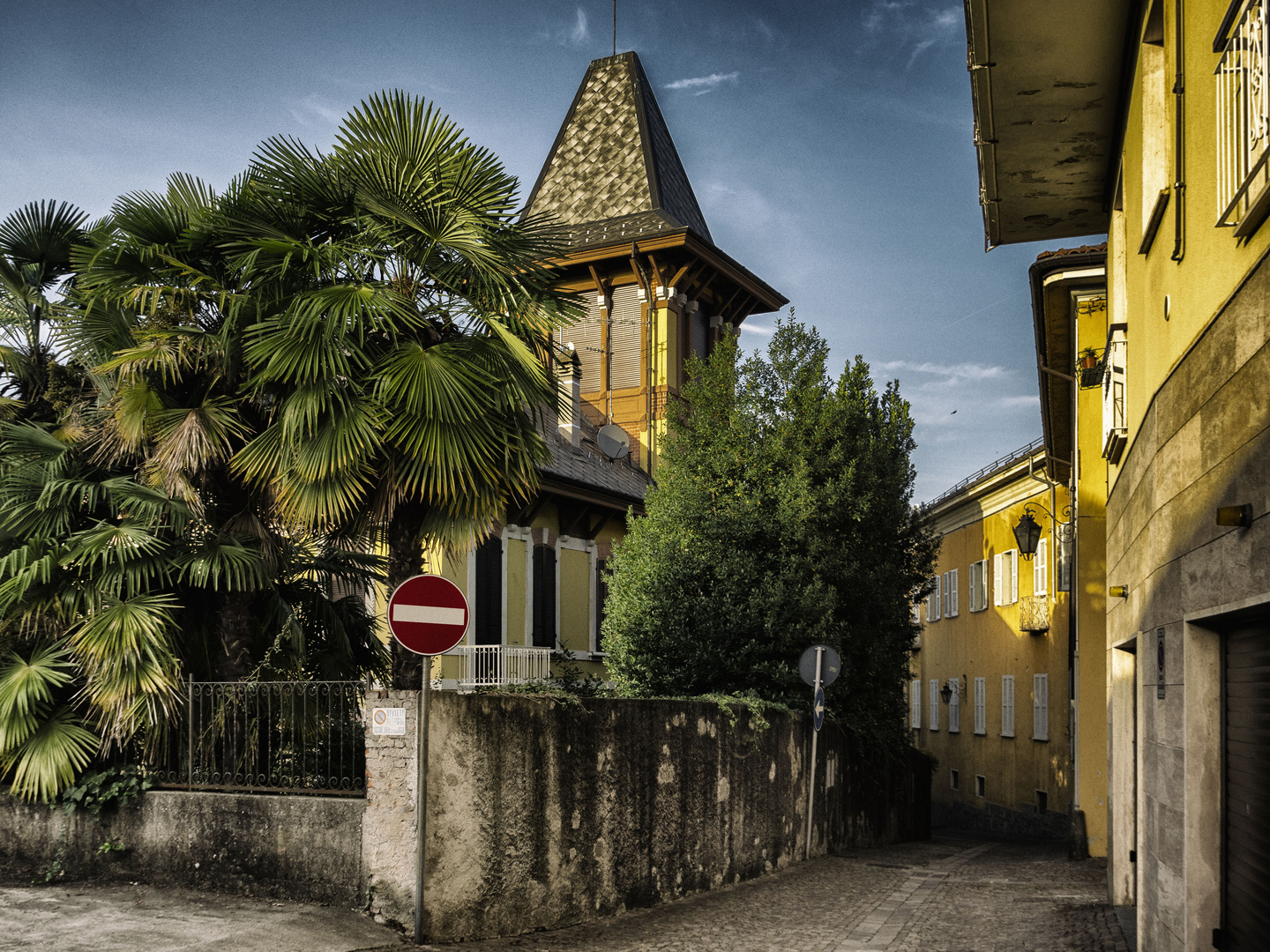 La torre di Porto Valtravaglia