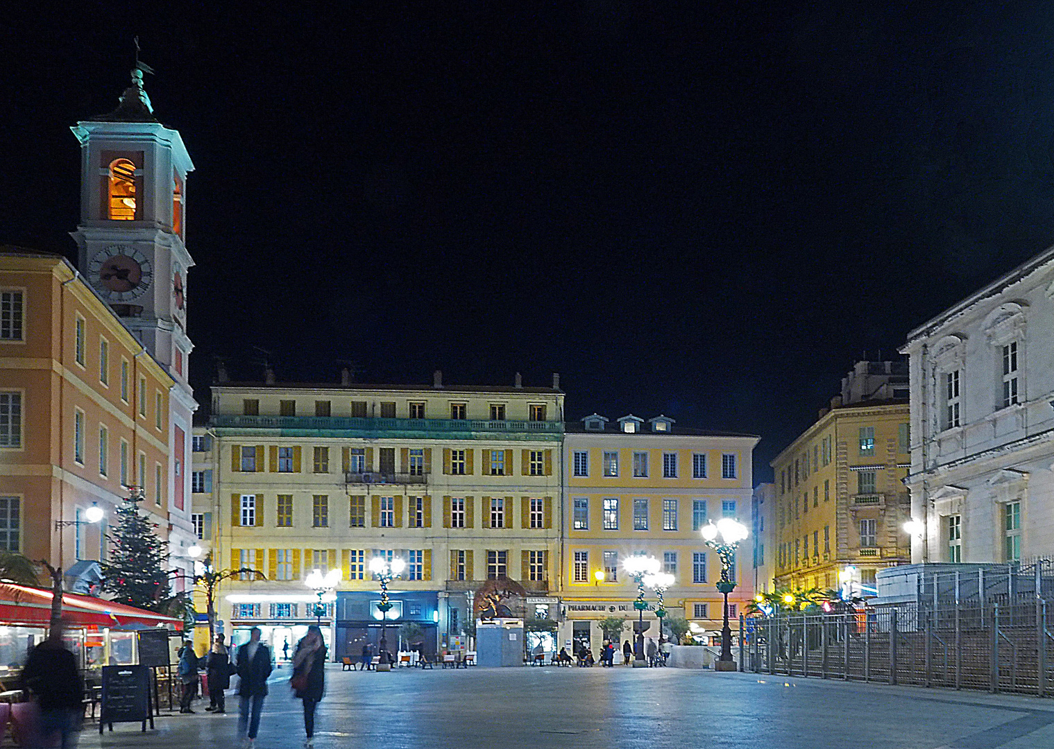 La Tour de l’Horloge et le Palais Rusca