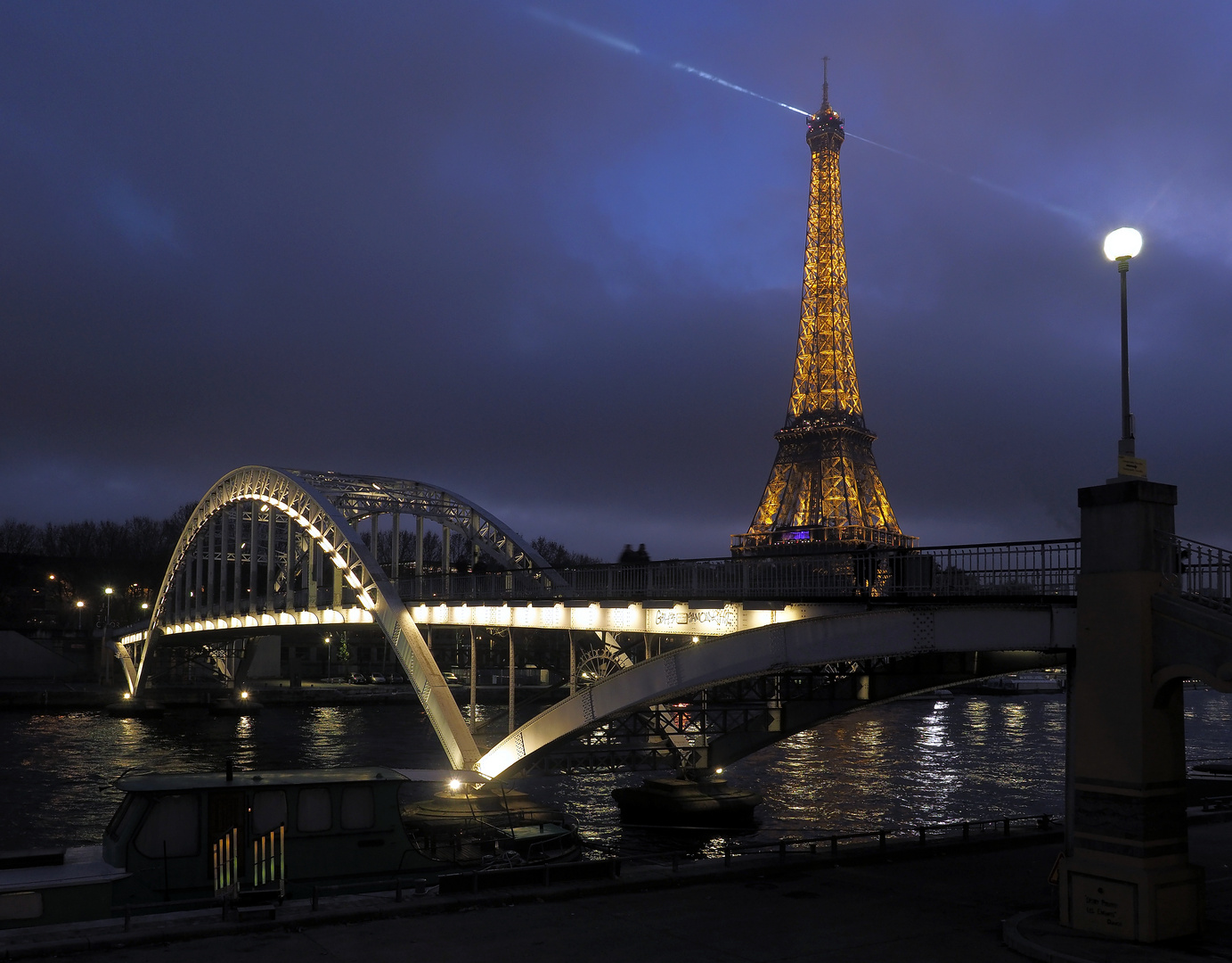 La Tour d'Eiffel - “Copyright Tour Eiffel – Illuminations Pierre Bideau” 