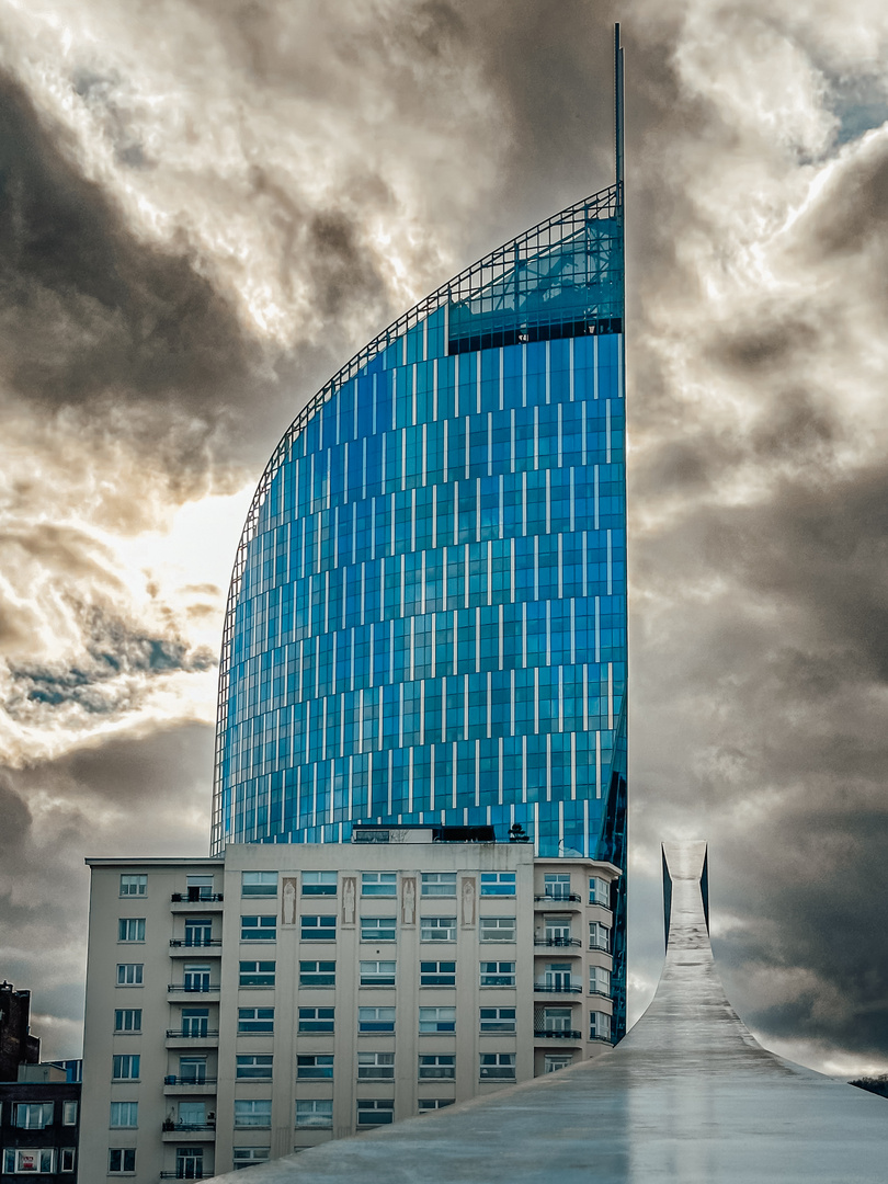 La tour des finances - Liège