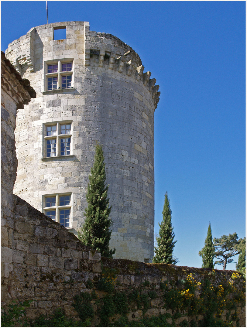 La tour du Château de Flamarens  (1535)