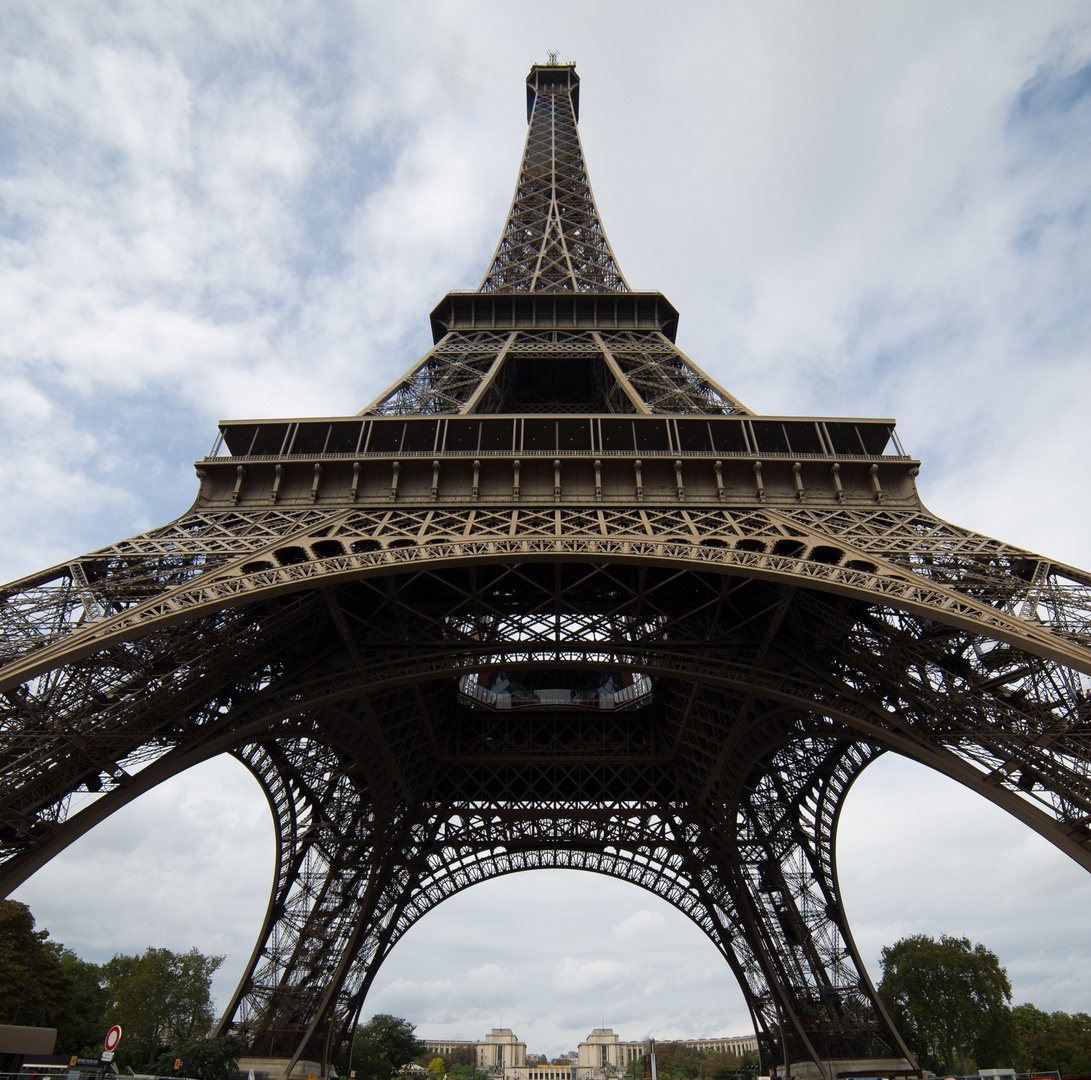 la tour Eiffel 1