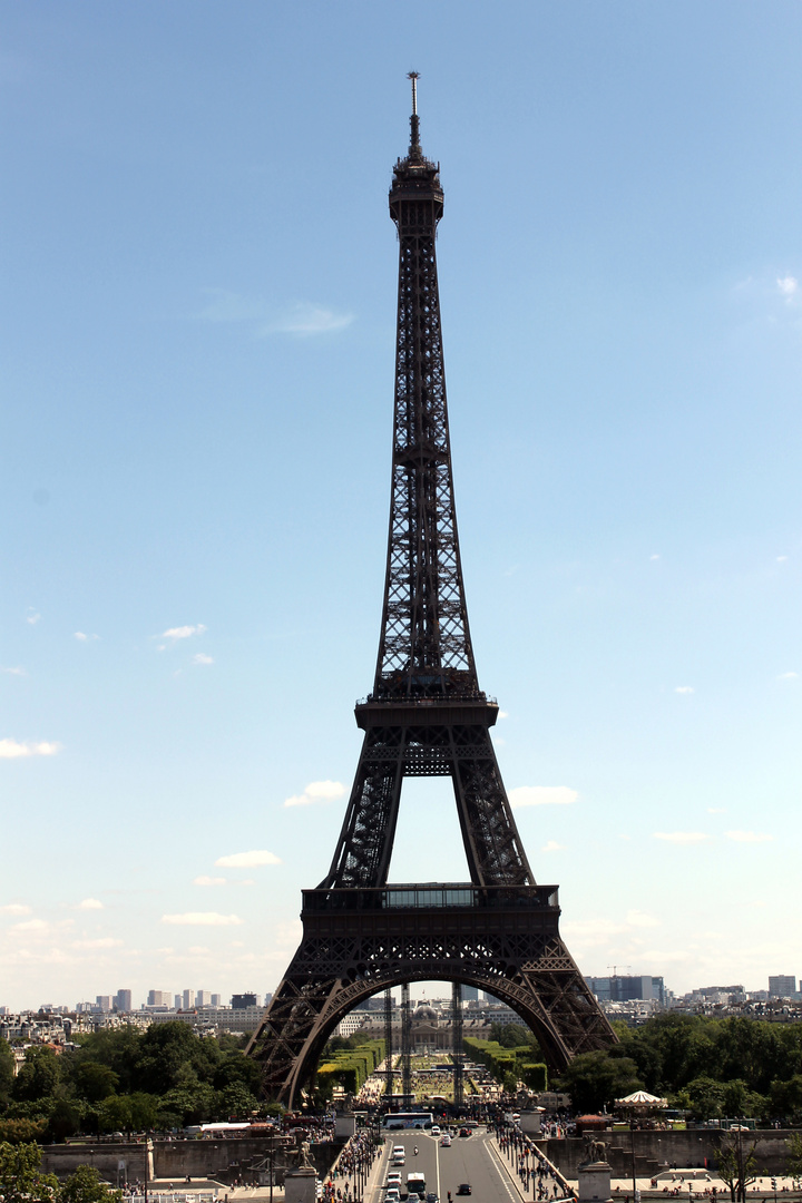 - La Tour Eiffel -