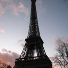 LA TOUR EIFFEL