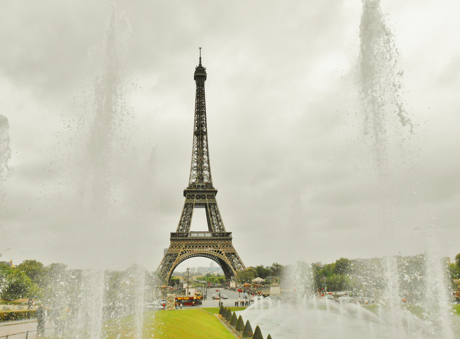 la tour eiffel dalle fontane