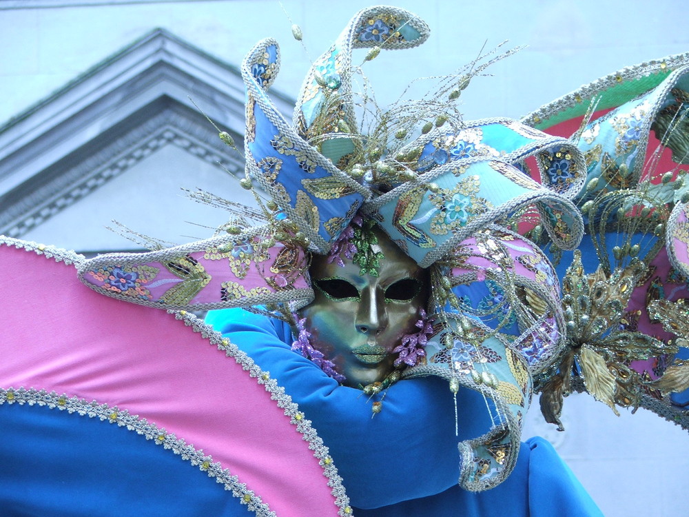 la tristezza del carnevale