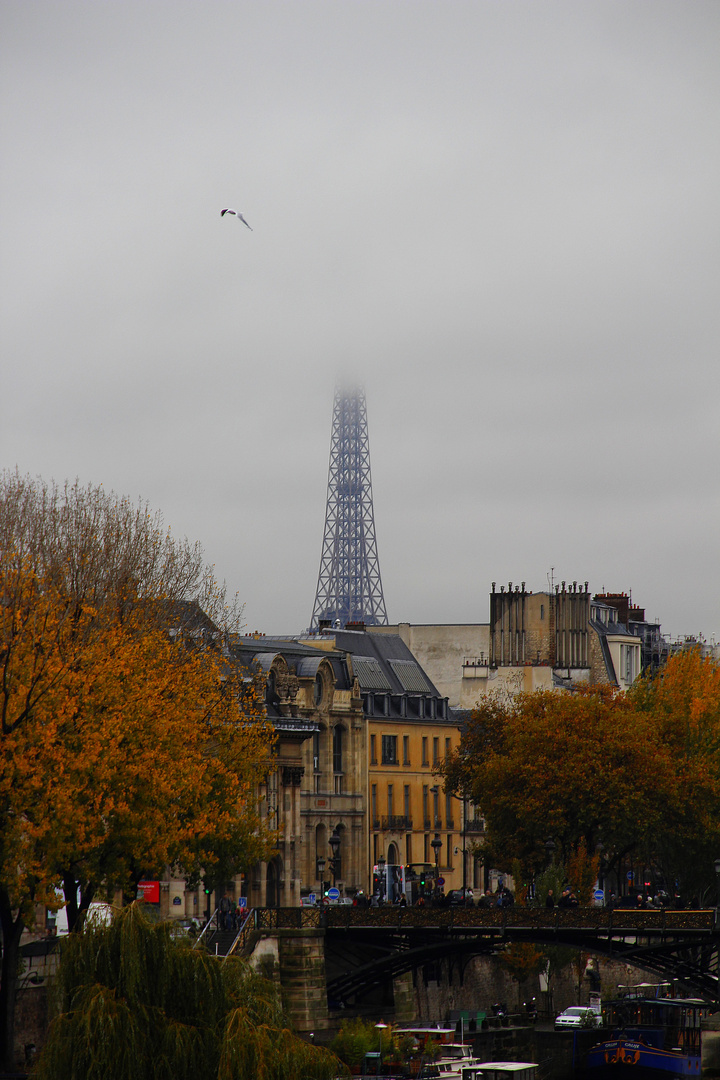 La tête dans les nuages