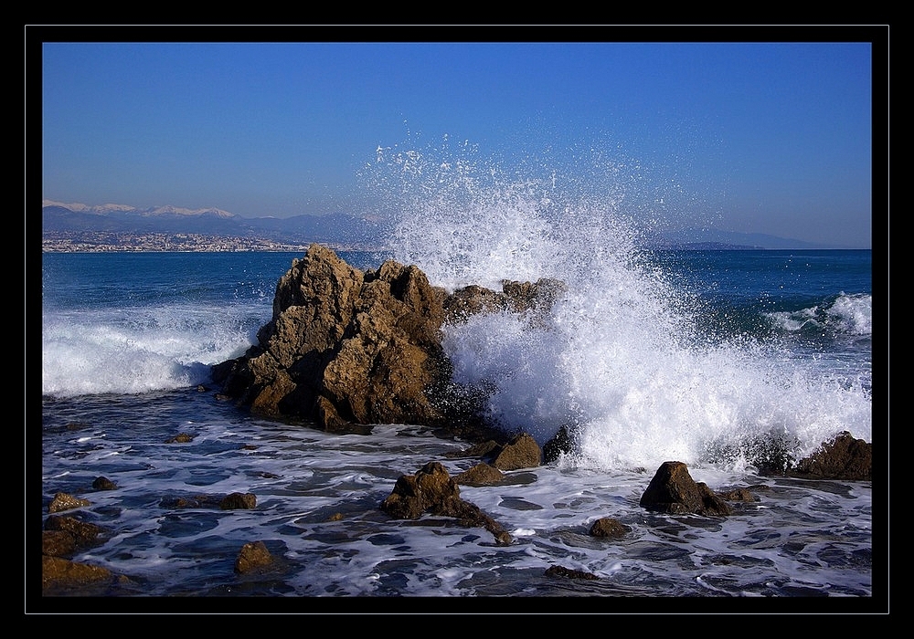 LA VAGUE