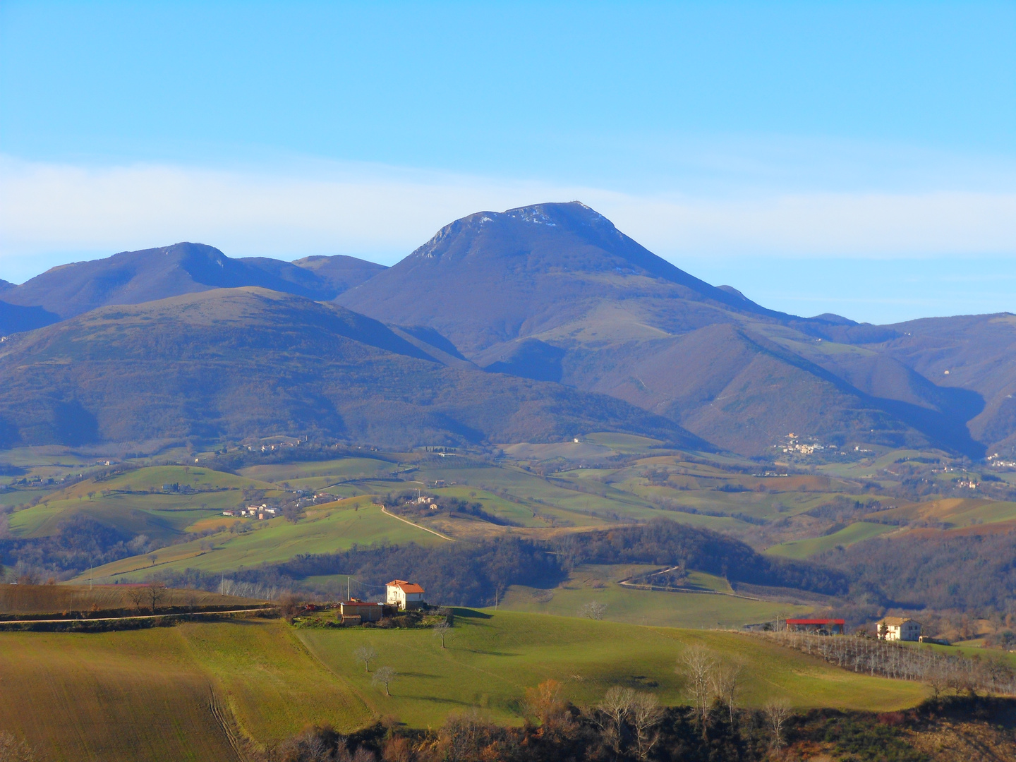 La valle del Monte San Vicino