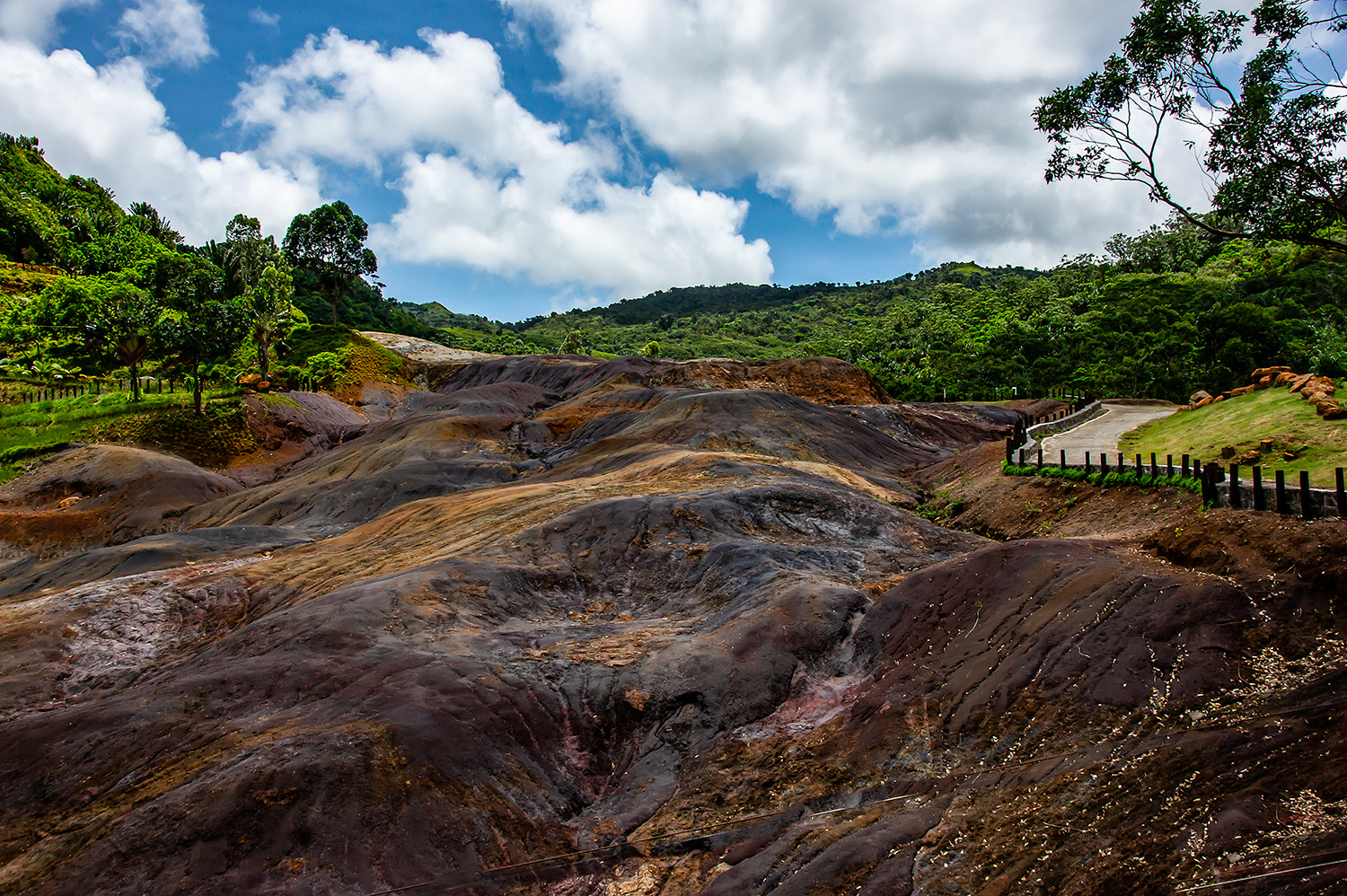 La Vallee Des Couleurs