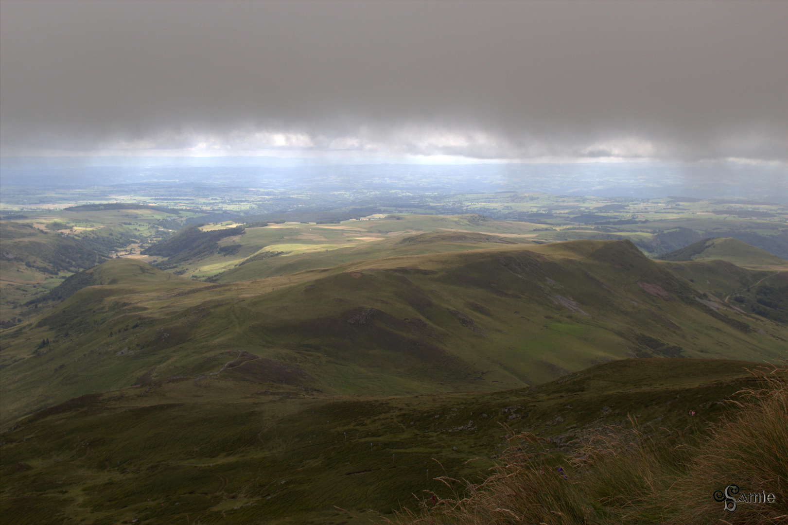 La vallée vue du Plomb du Cantal