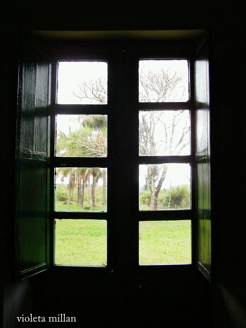 LA VENTANA ANTIGUA