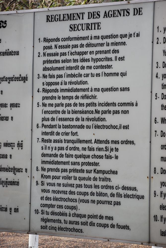 ( la verité )reglement musé du genocide phnom penh