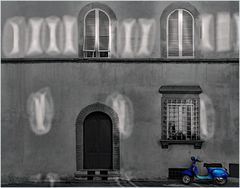 la vespa bleue....