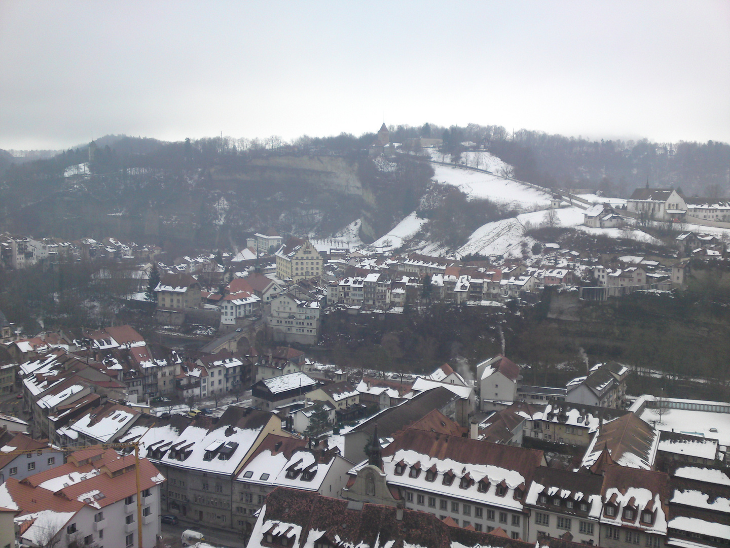 La Vieille-Ville de Fribourg depuis le pont des alpes