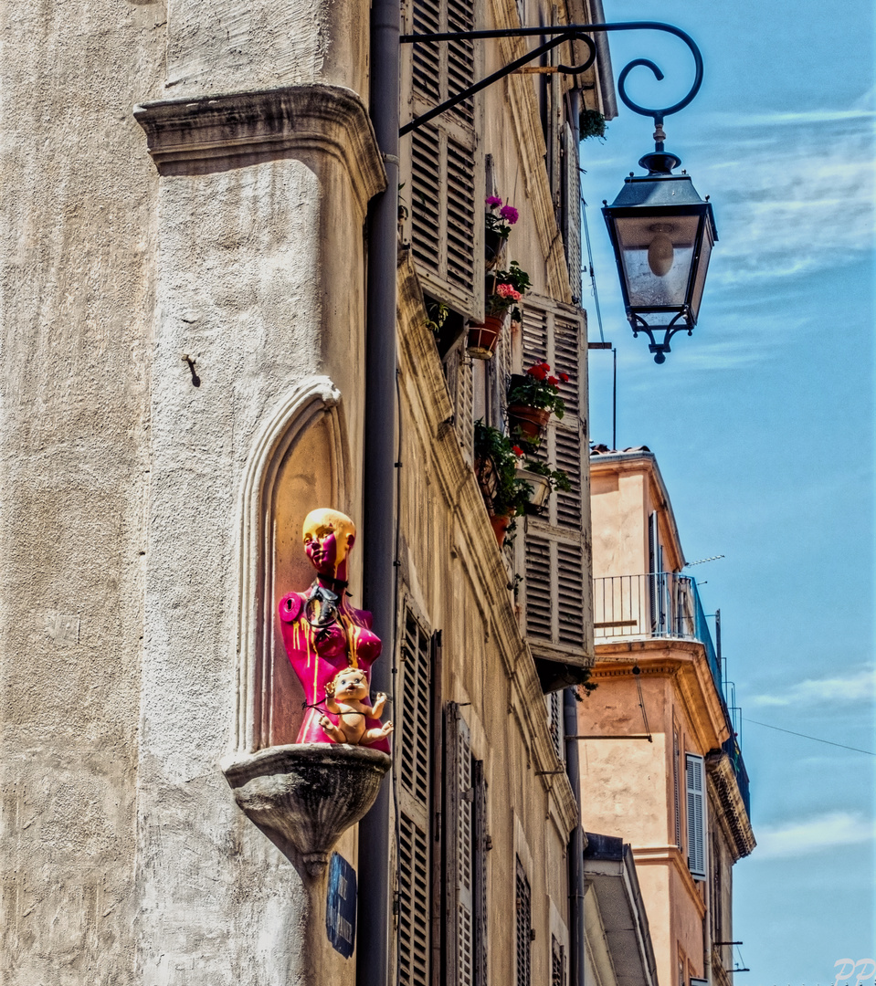 La vierge et l'enfant ?