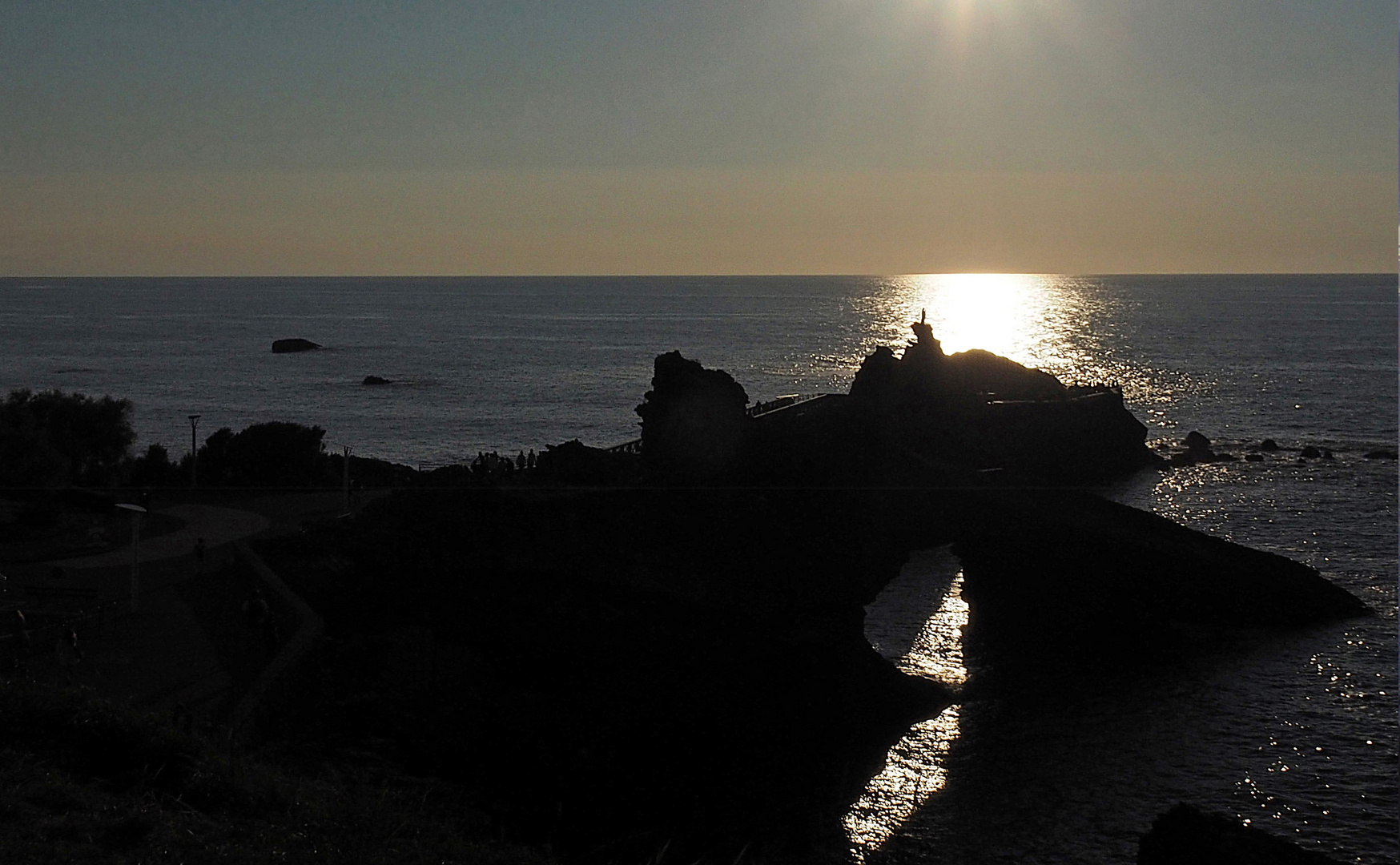 La vierge et son rocher   -   Biarritz