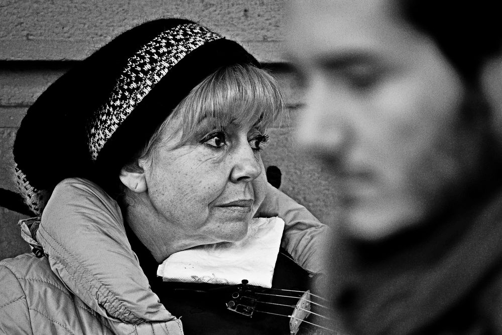 La violinista di Piazza San Carlo