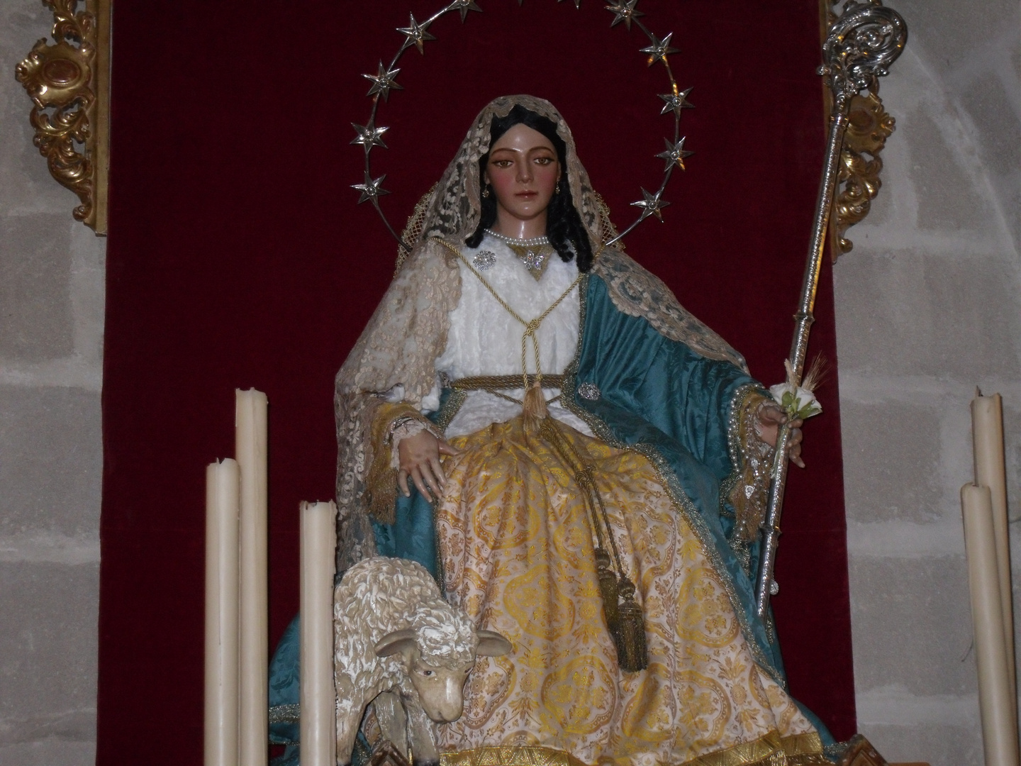 la virgen pastora