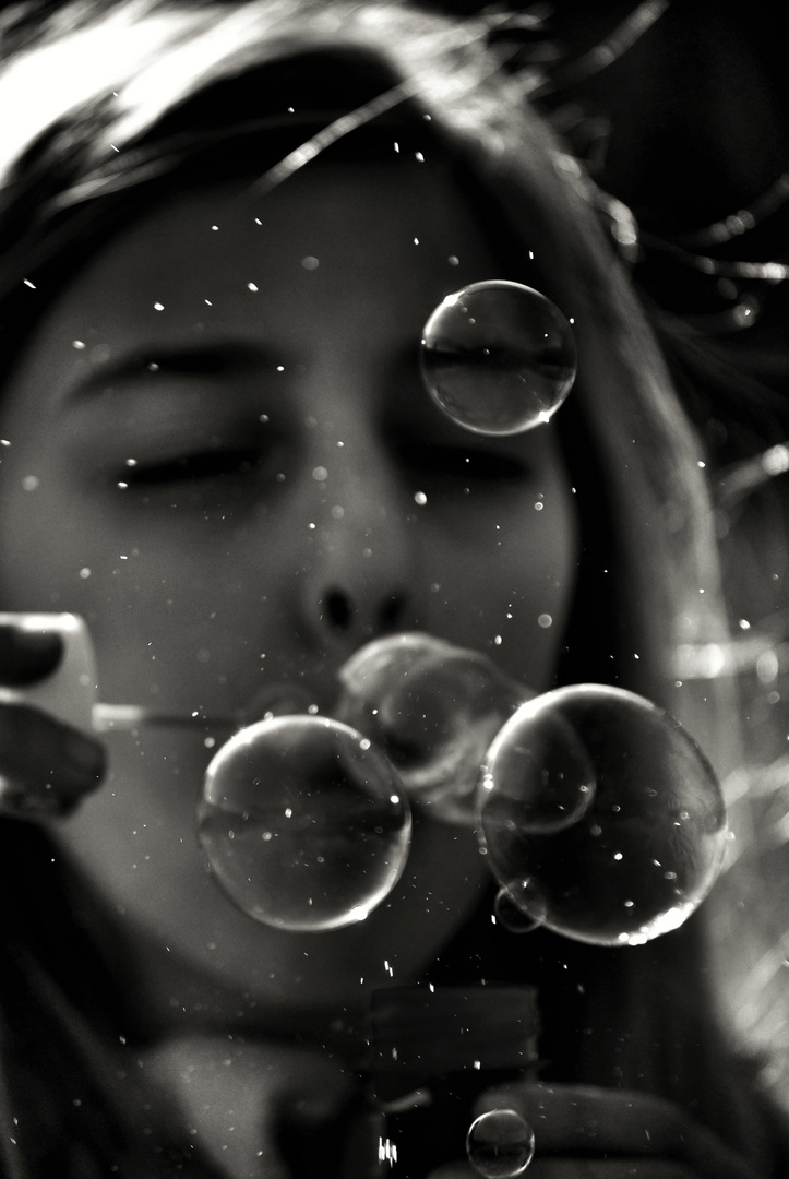 la vita può essere come una bolla :D