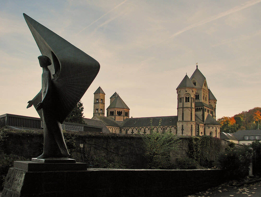 Laach in der Abendsonne