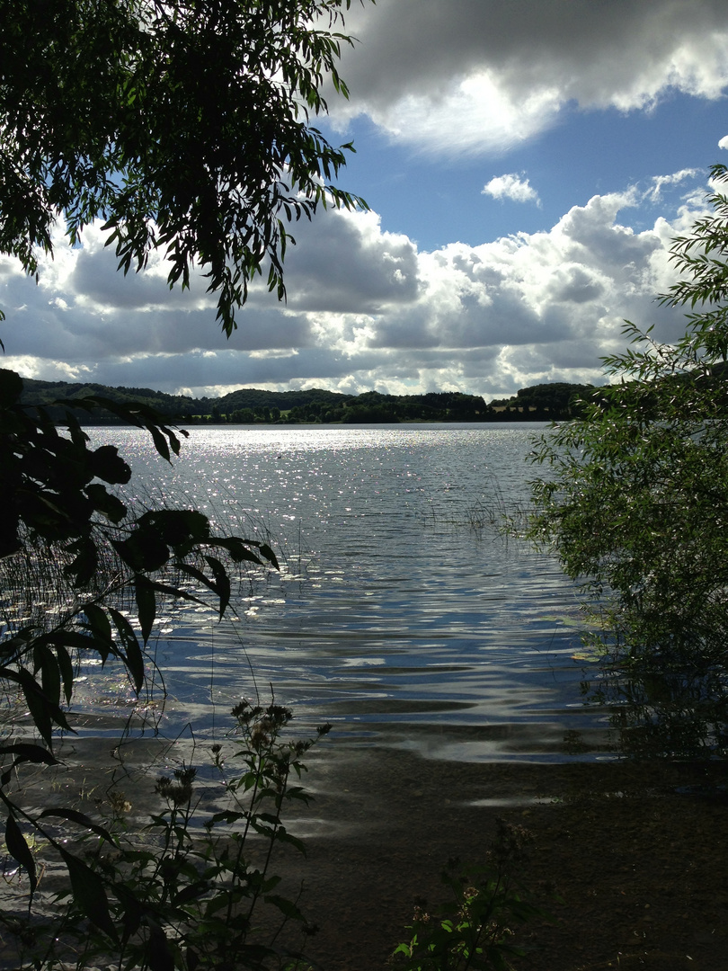 Laacher See im Herbst