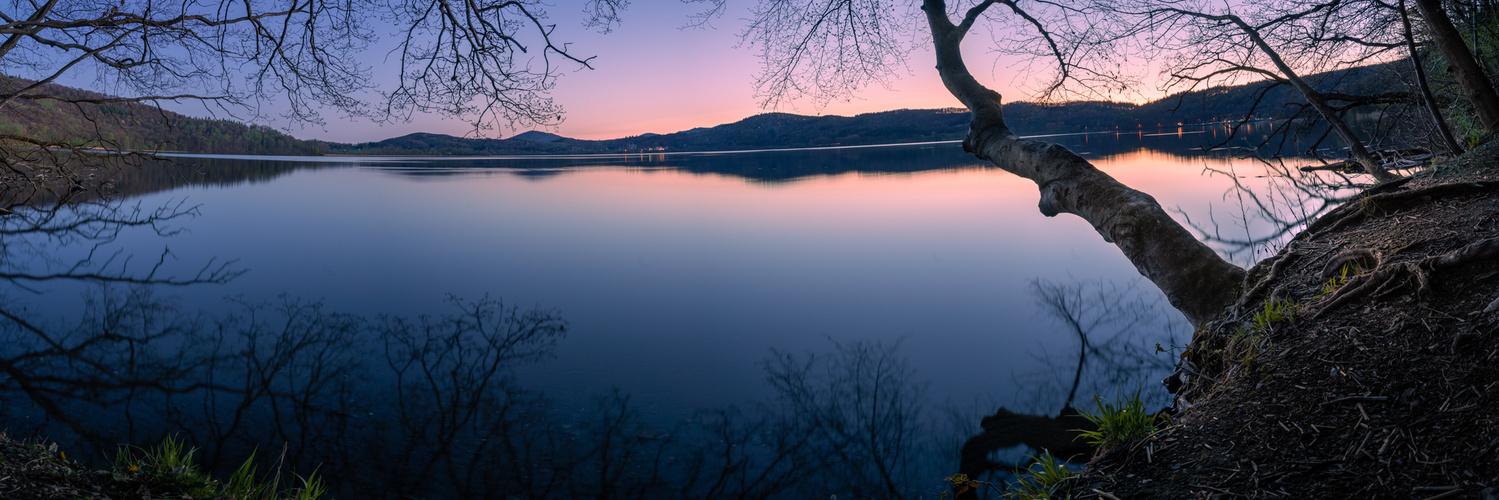 Laacher See zur blauen Stunde