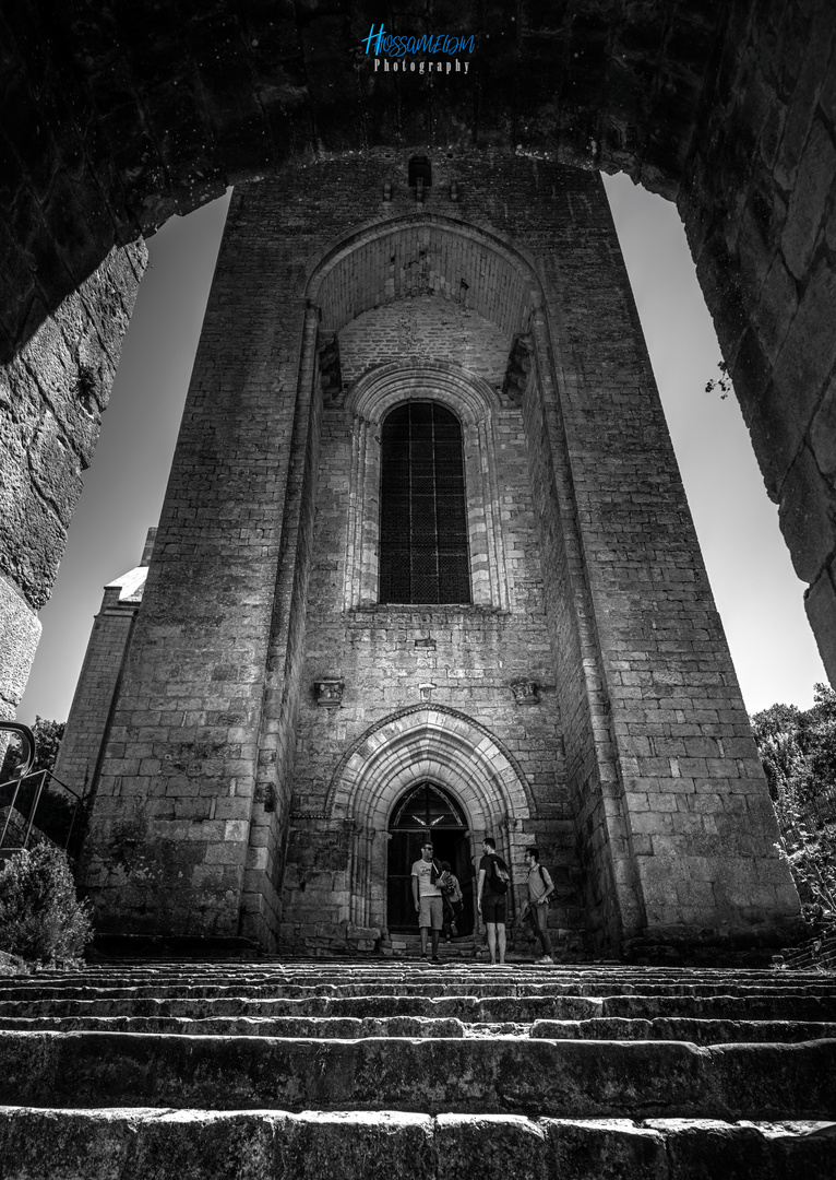 L'abbaye de Saint-Amand-de-Coly