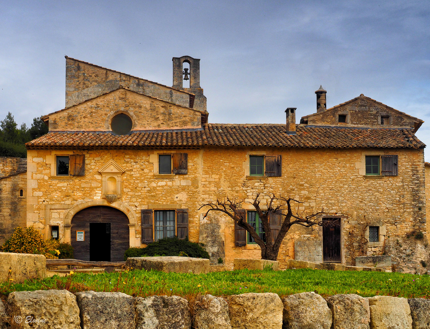 L'Abbaye de Saint-Hilaire ...