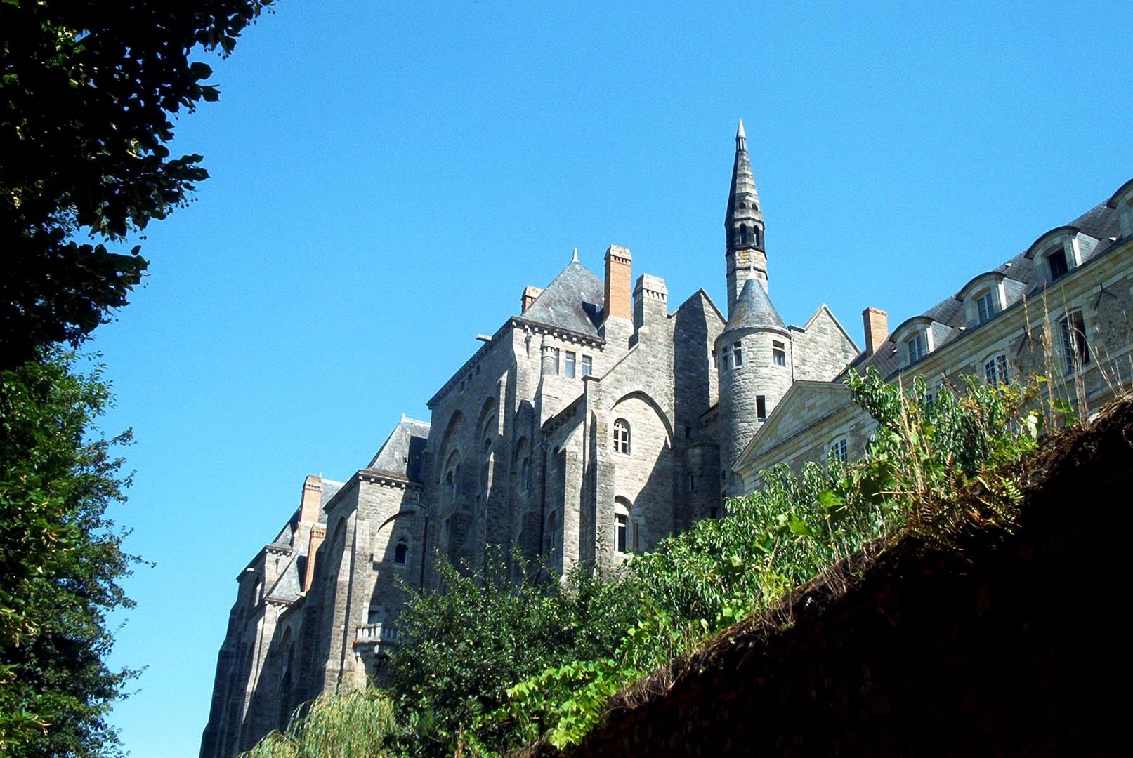  l'abbaye de Solesmes 72