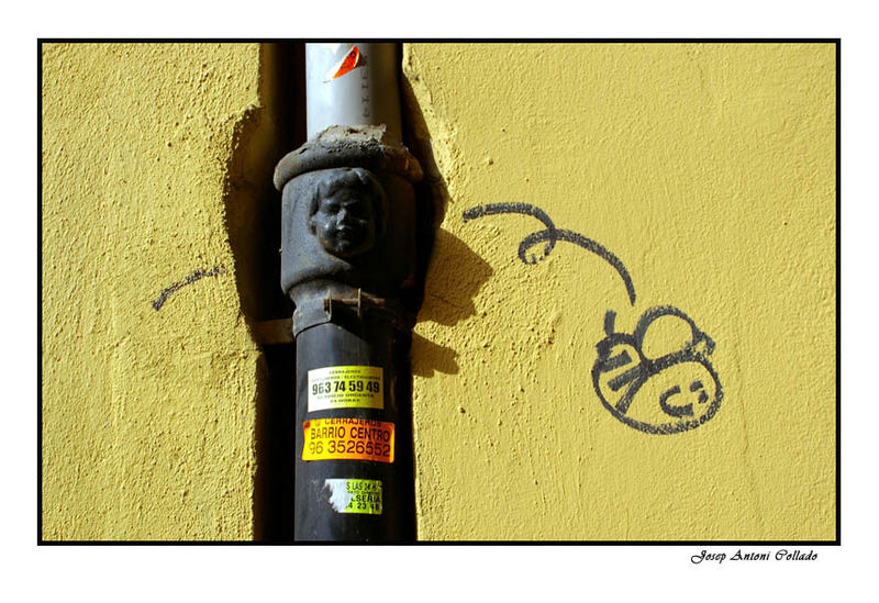 L'Abella feliç - the happy bee