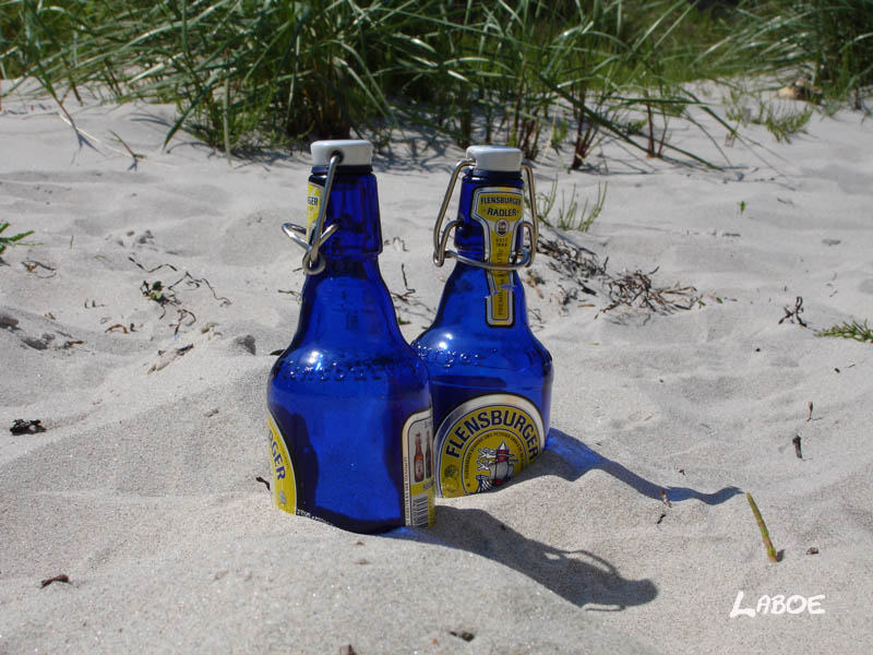 Laboe - "Stilleben" am Strand