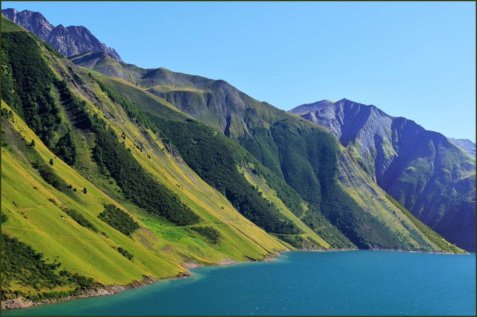 lac artificiel de Grand maison....