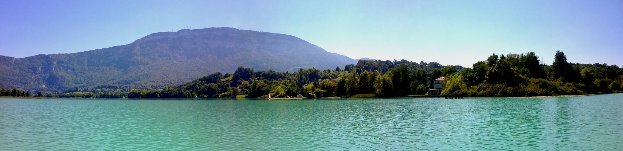 - Lac d'Aiguebelette -