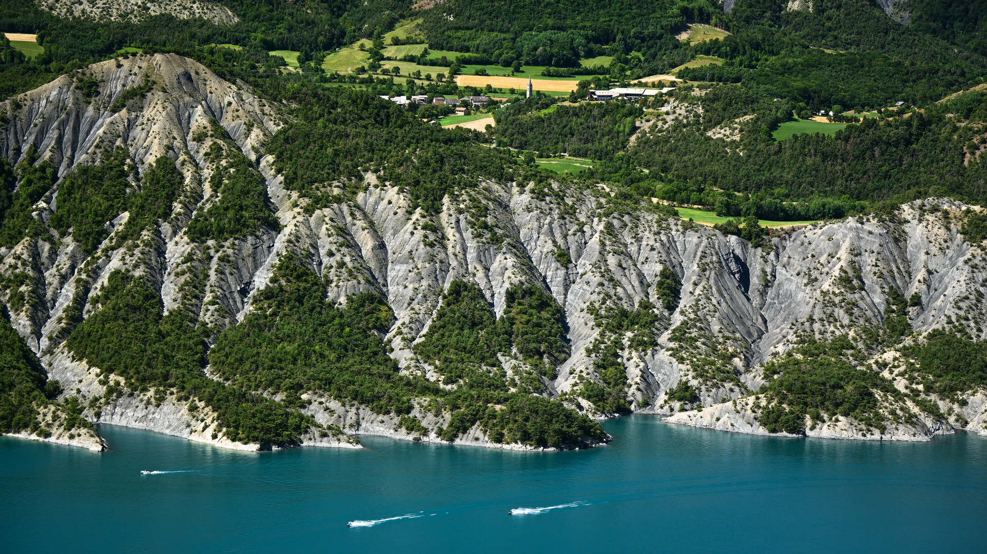 Lac de Serre-Poncon