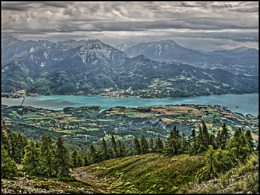 Lac de Serre Poncon