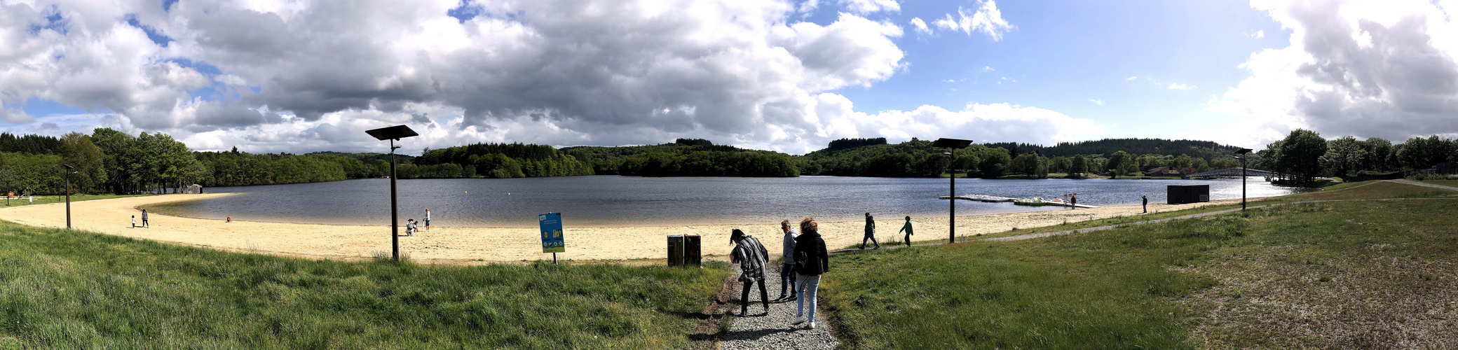 lac de st pardoux (87) pano !, avec marie, sa soeur et beau frere, balade zen de la journée 