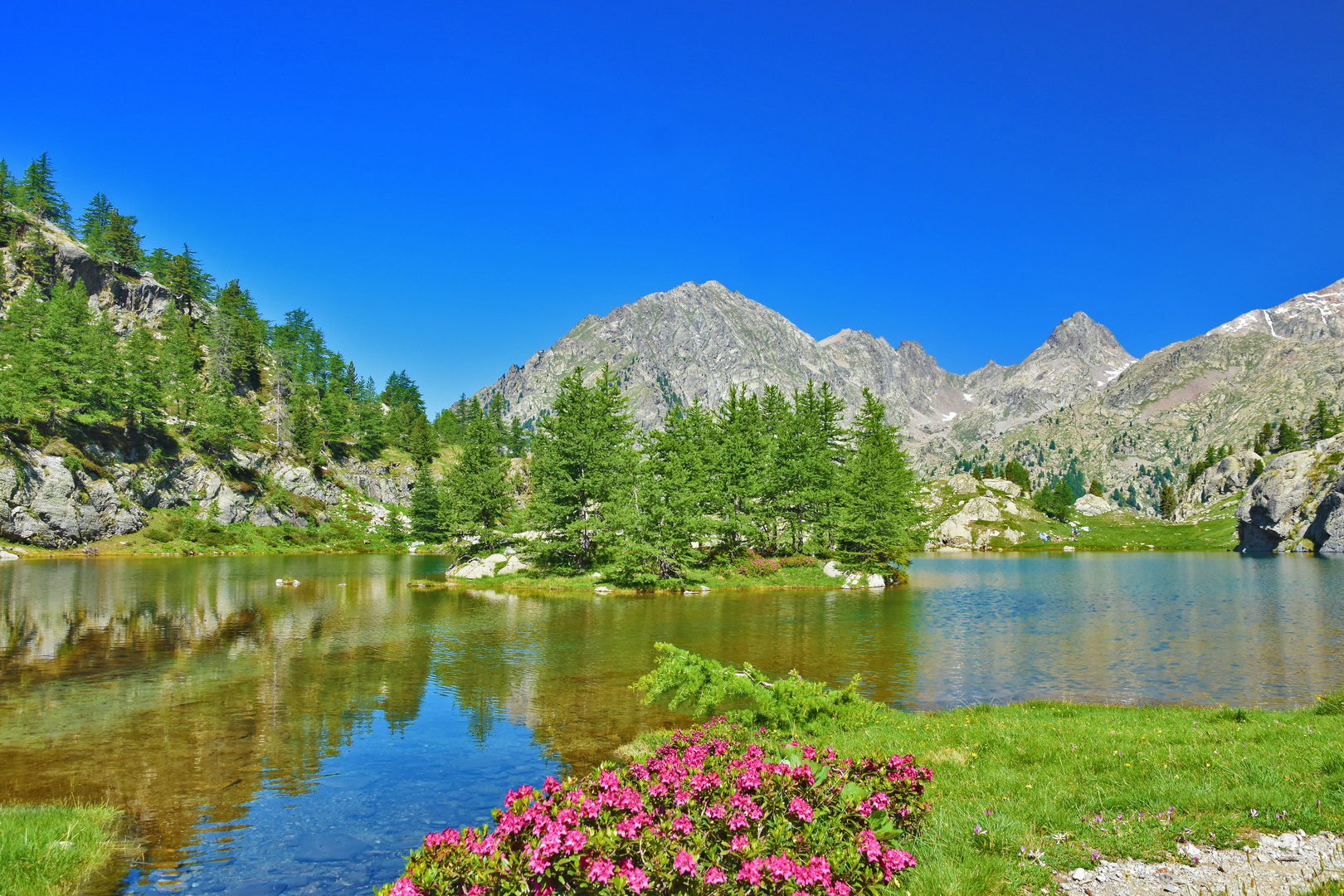 Lac de Trécolpas. MERCANTOUR 