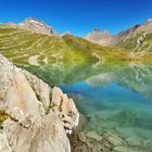 Lac du Goléon 2438 m. e Aiguilles d' Arves