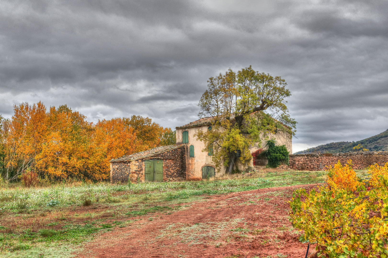 Lac du Salagou ( Hérault )