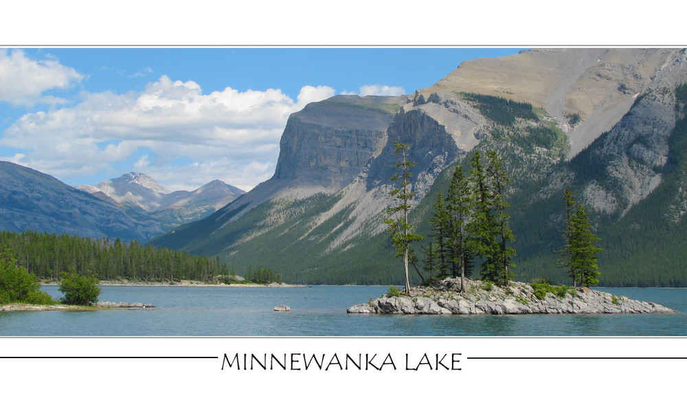 Lac Minnewanka- A coté de Banff